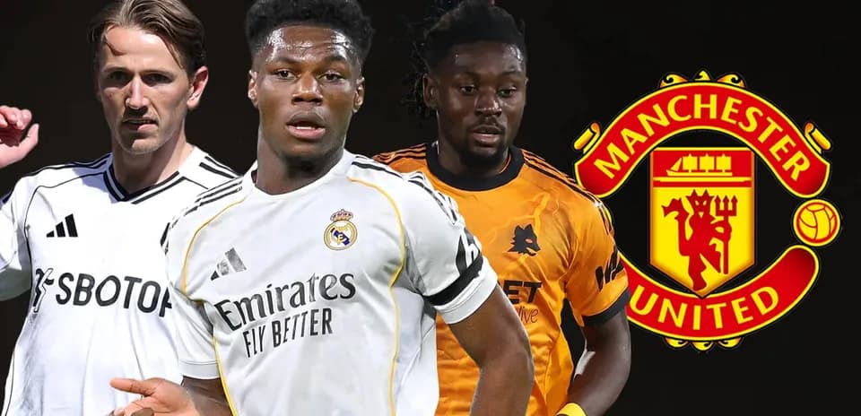 Игроки разных команд с логотипом Manchester United