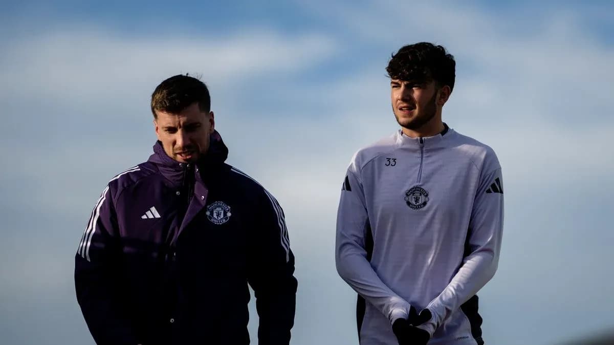 Игроки Manchester United на тренировочной площадке