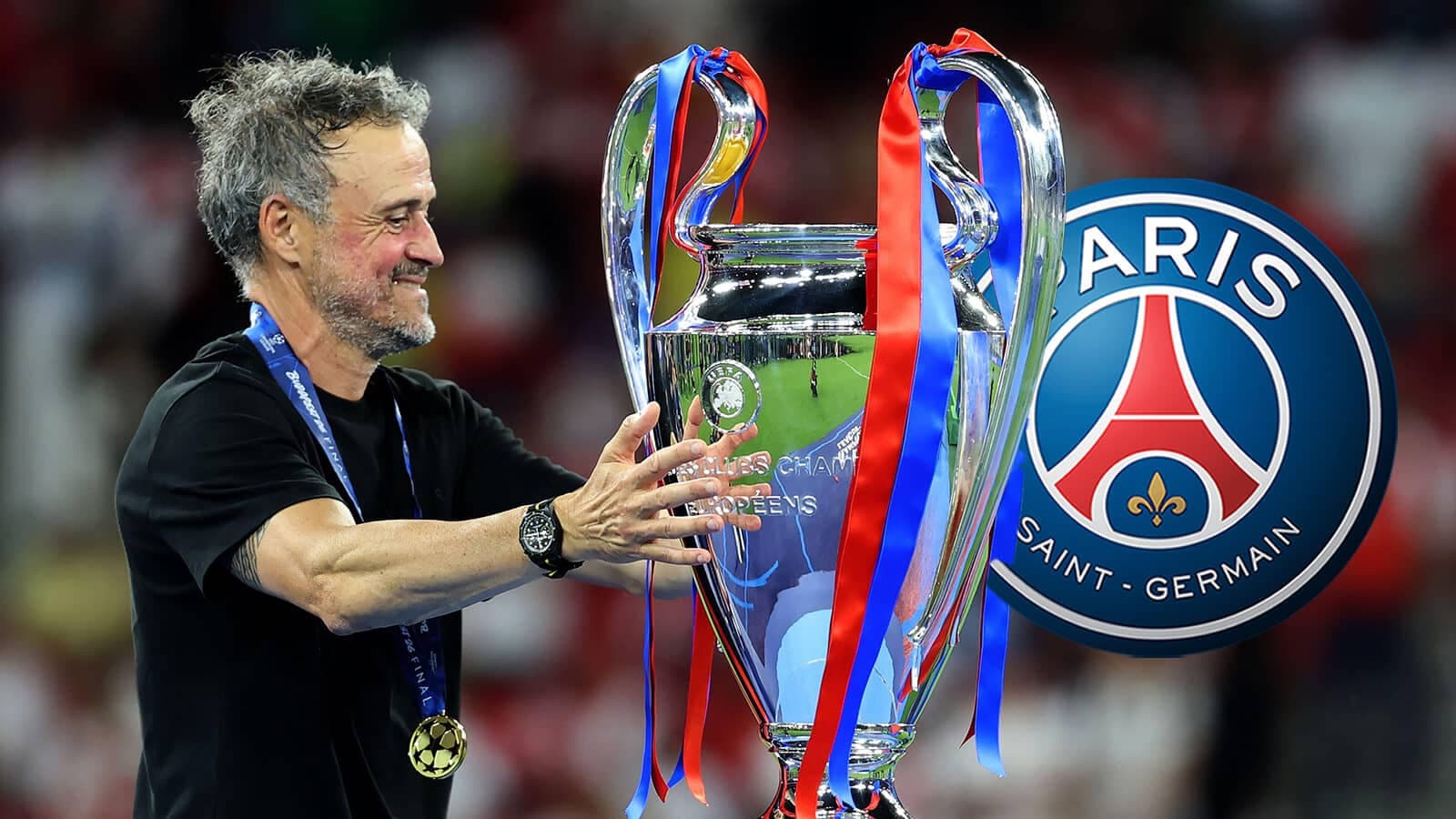Тренер с трофеем Лиги чемпионов на фоне логотипа PSG
