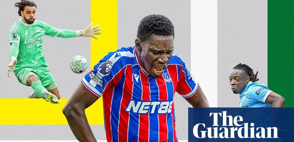 Игроки в форме Crystal Palace во время матча