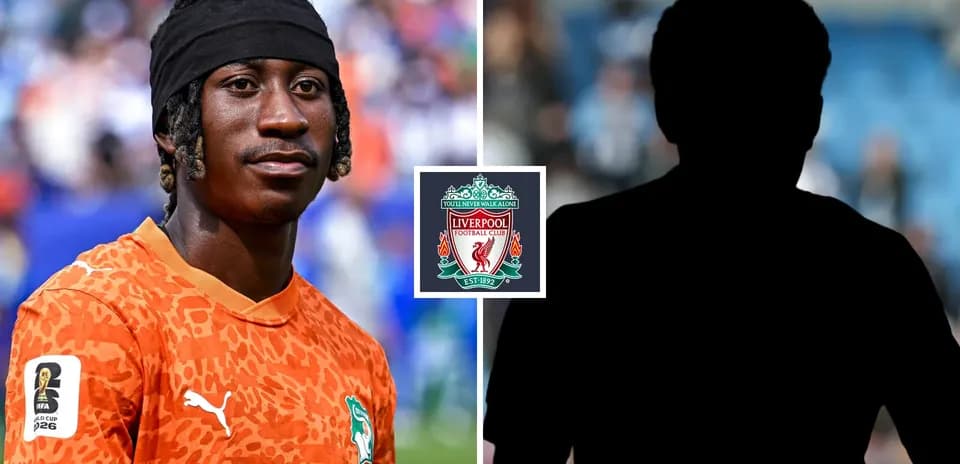 Игрок в оранжевых воротарских перчатках и Liverpool