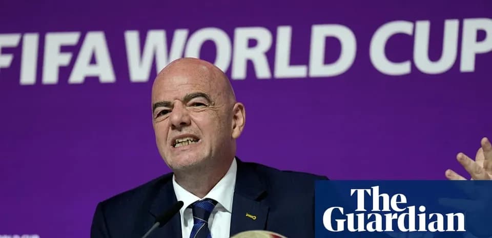 Представитель FIFA на пресс-конференции по Кубку мира